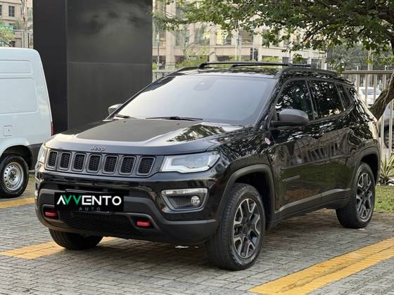 JEEP COMPASS 2.0 16V DIESEL TRAILHAWK 4X4 AUTOMÁTICO JEEP COMPASS 2.0 16V DIESEL TRAILHAWK 4X4 AUTOMÁTICO